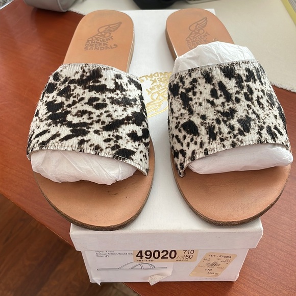 Ancient Greek Sandals - Picture 1 of 9